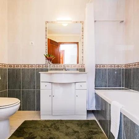 Marlena - Complex Great For Families