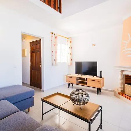 Ferienhaus Marlena - Complex Great For Families Albufeira
