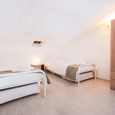 Marlena - Complex Great For Families